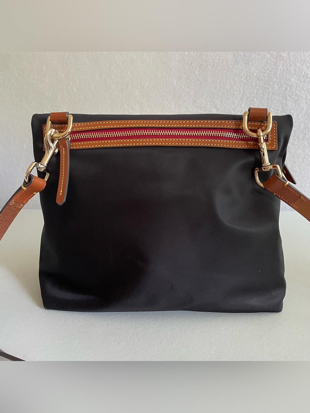 Dooney & Burke Wayfarer 9 x 11 Nylon Flapover Crossbody Bag Black Brown Trim - Picture 3 of 14